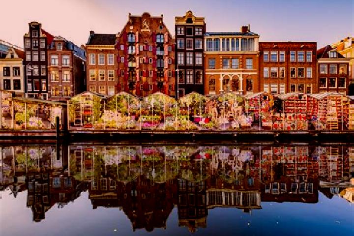 Agent Valkyrie slot game