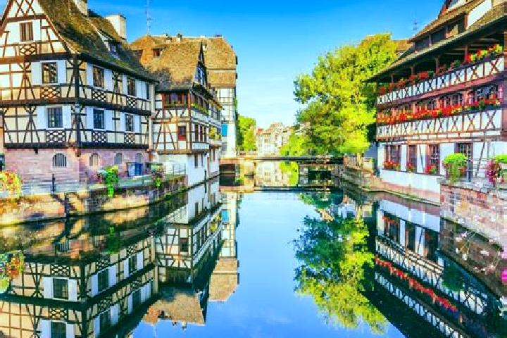 Soiree Elite VIP Blackjack 2 slot machine